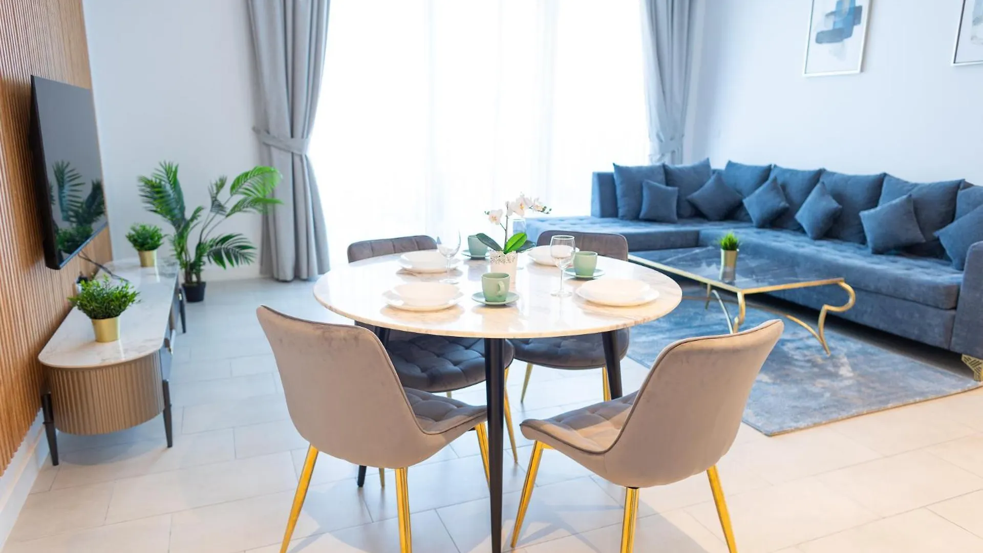 La Vie Beach Front Jbr Apartment By Happy Season Dubai