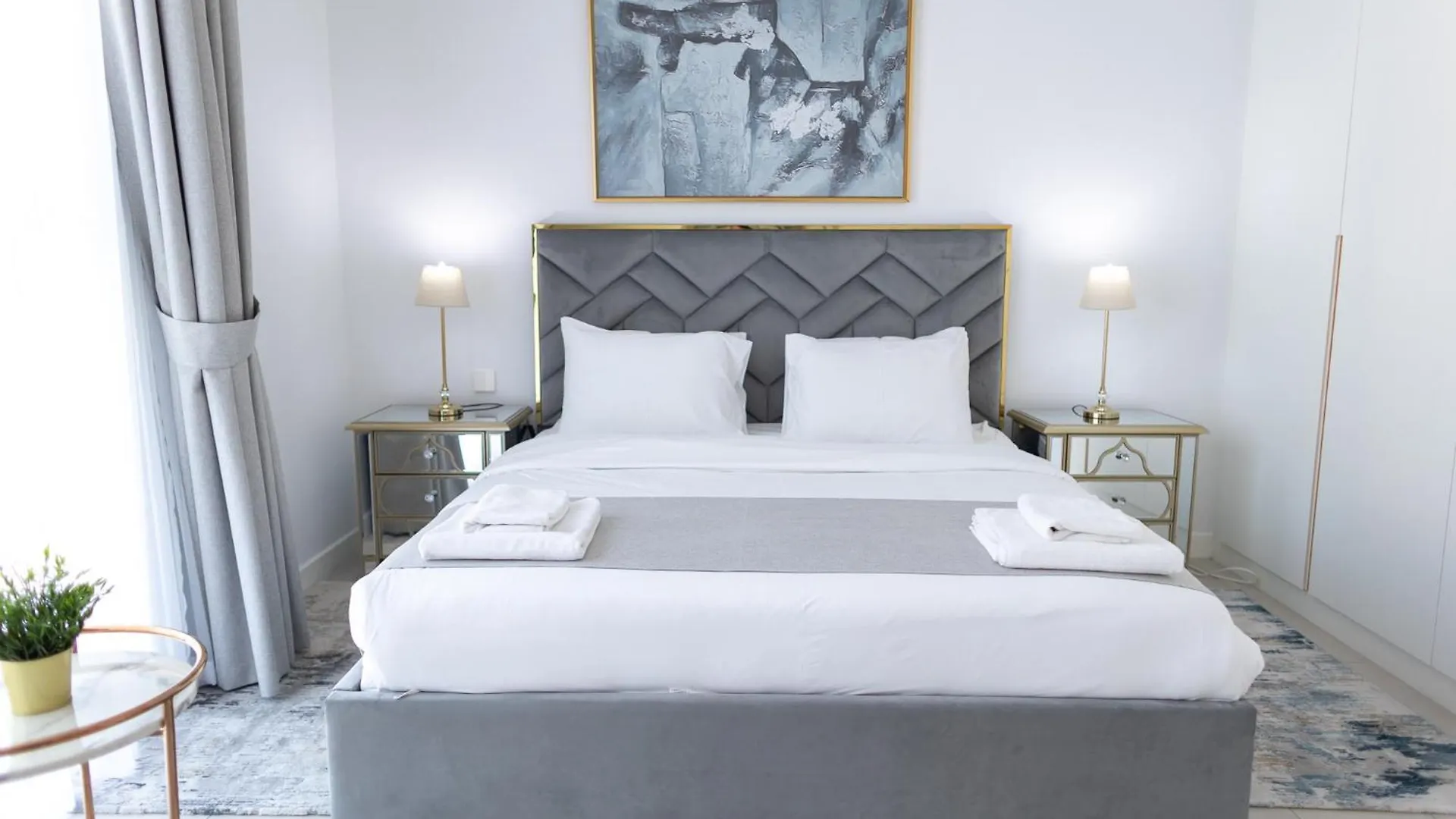 La Vie Beach Front Jbr Apartment By Happy Season Dubai