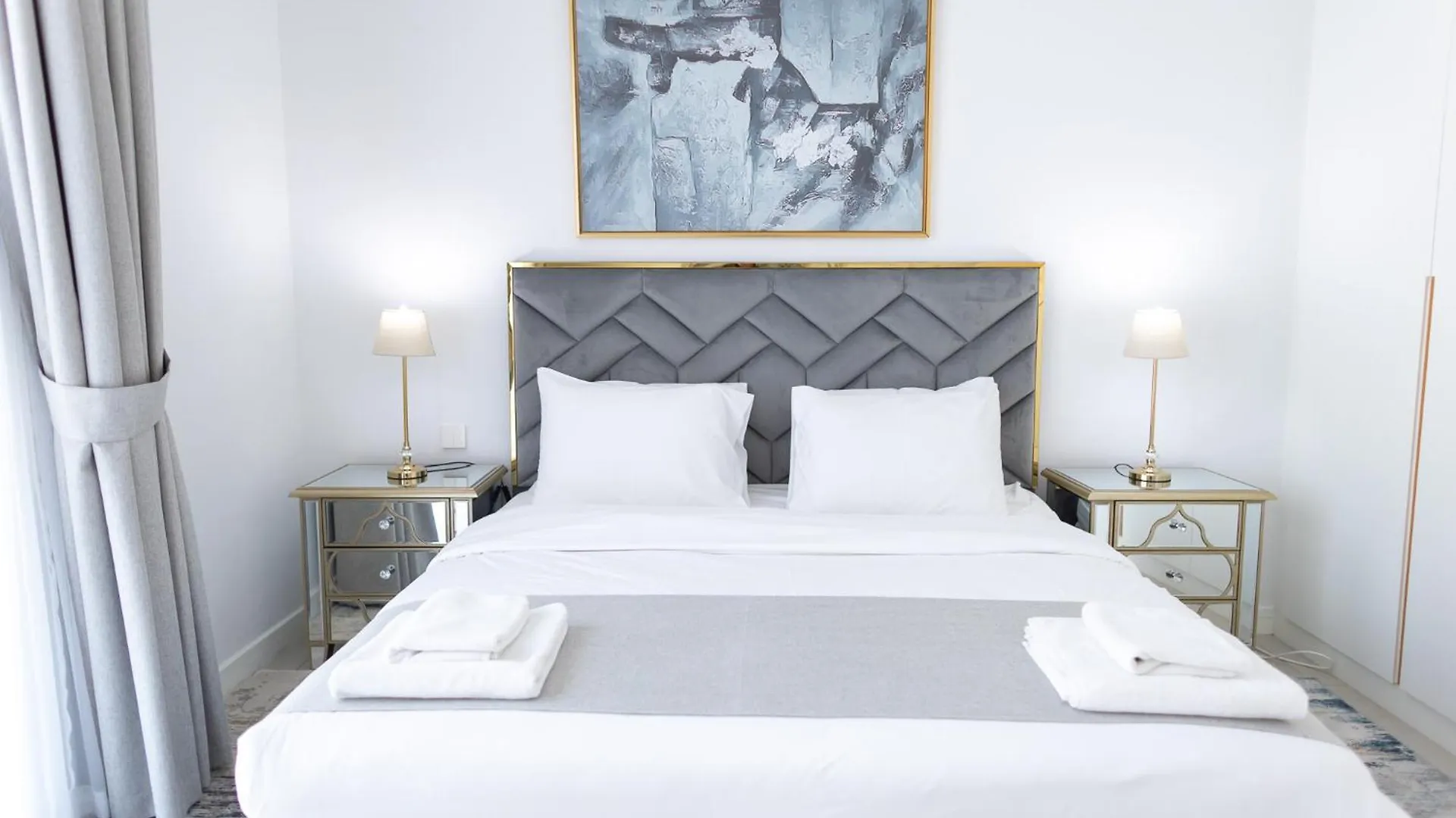 La Vie Beach Front Jbr Apartment By Happy Season Dubai