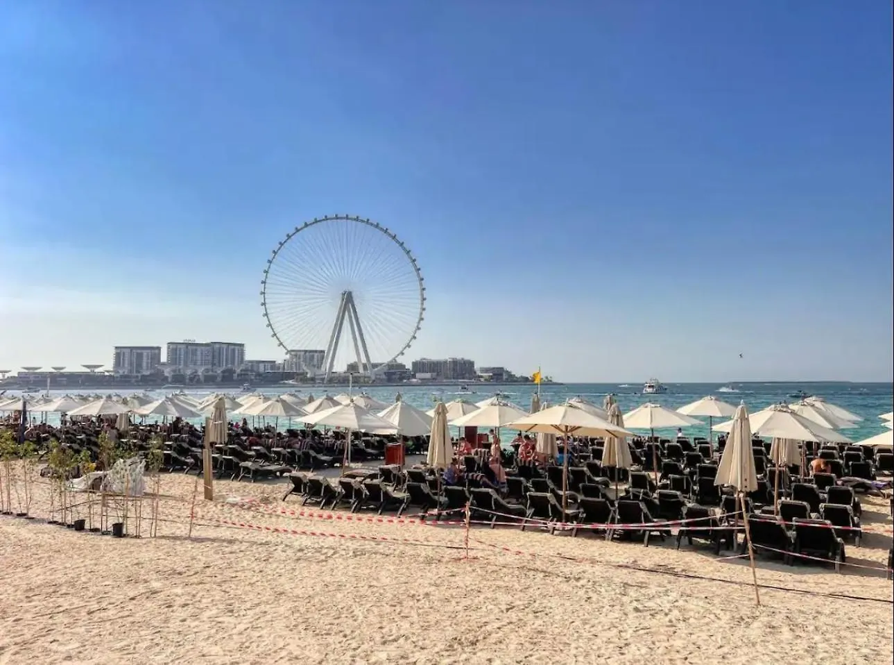 La Vie Beach Front Jbr Apartment By Happy Season Dubai