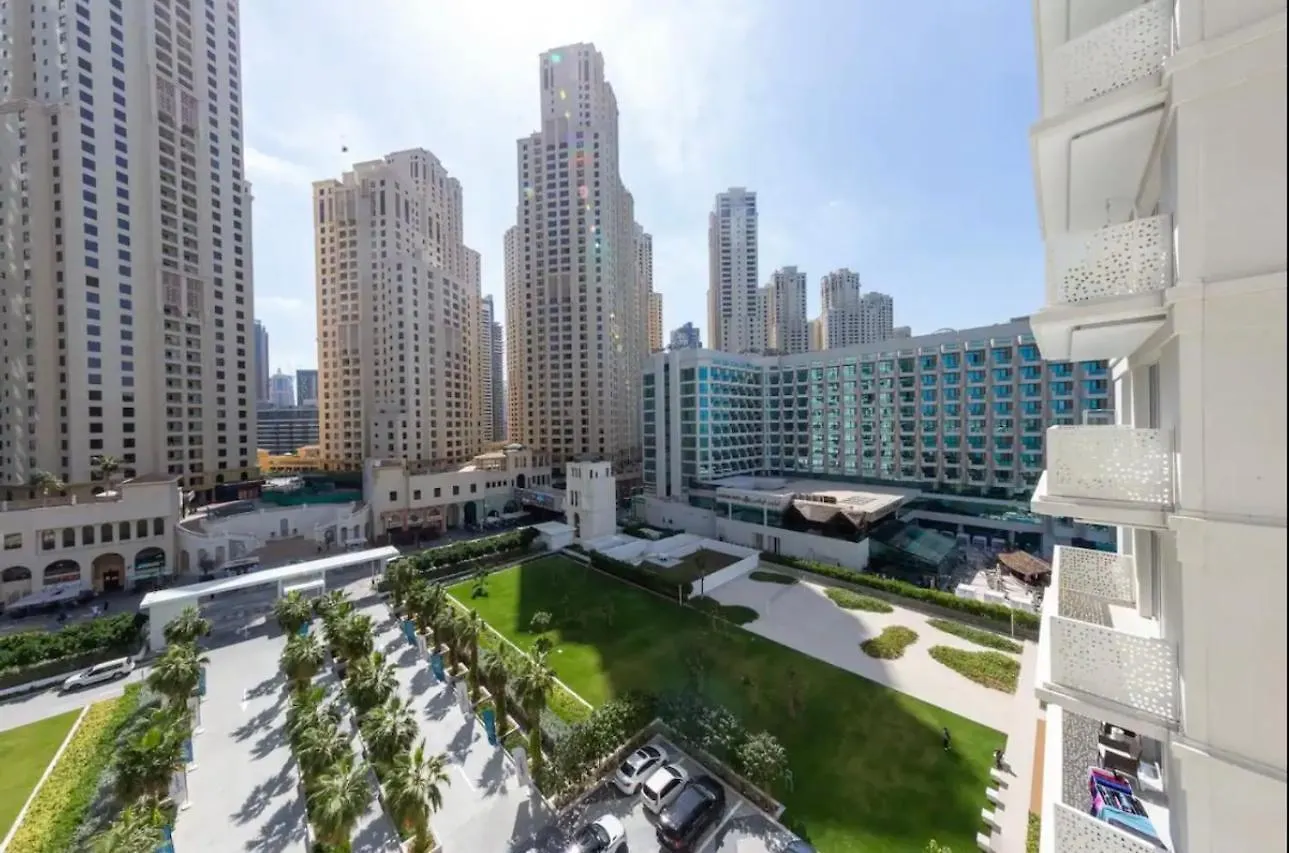 La Vie Beach Front Jbr Apartment By Happy Season Dubai United Arab Emirates